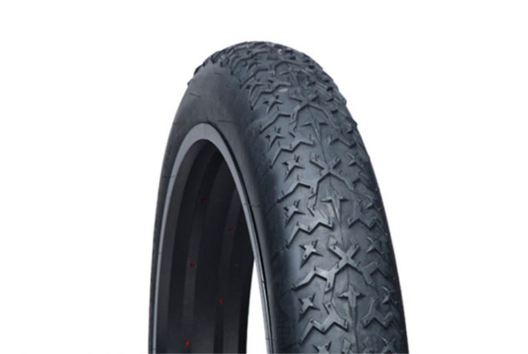 허리케인용 타이어